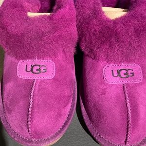 BRAND NEW ~ UGG Coquette in Berrylicious Size 9